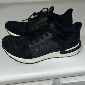 Adidas UltraBoost Size 11.5